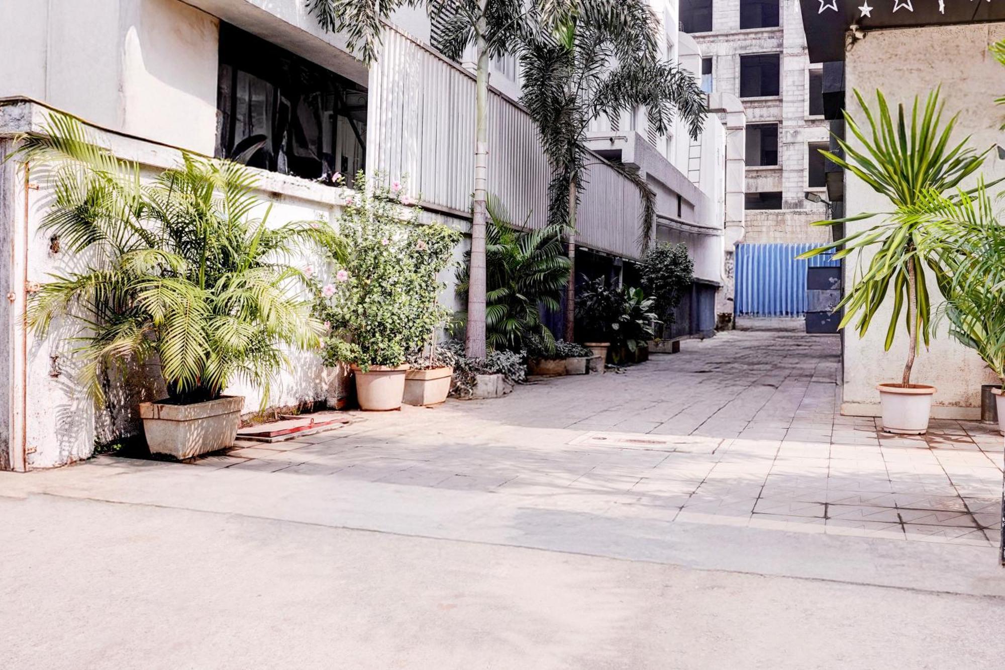 Townhouse Oak Kopar Khairane Navi Mumbai Formerly Ivy Hotel 外观 照片