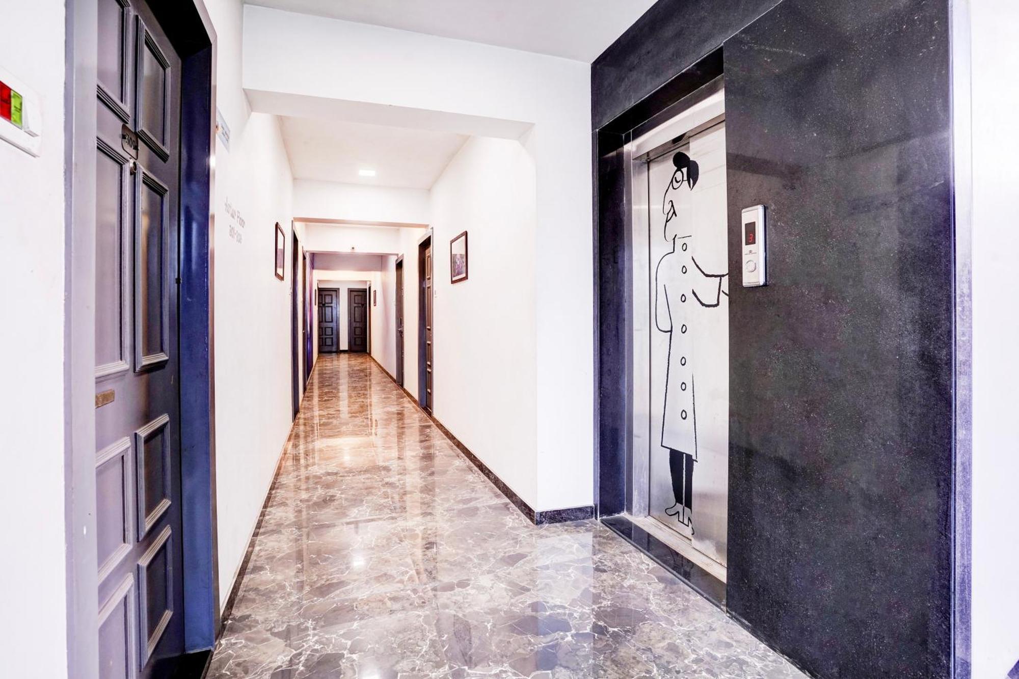 Townhouse Oak Kopar Khairane Navi Mumbai Formerly Ivy Hotel 外观 照片