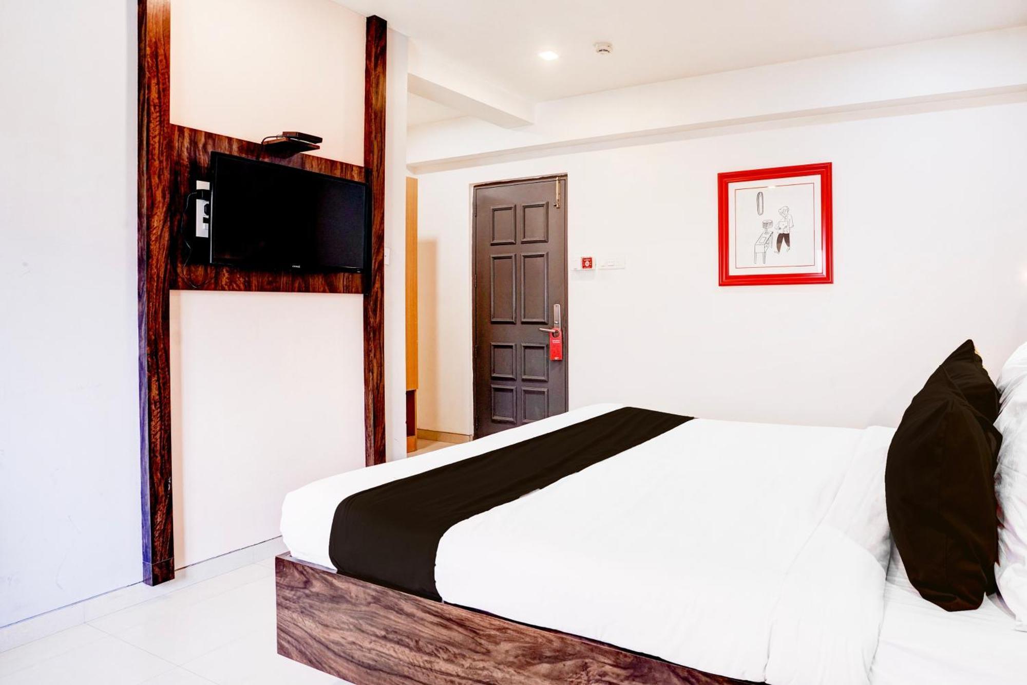Townhouse Oak Kopar Khairane Navi Mumbai Formerly Ivy Hotel 外观 照片