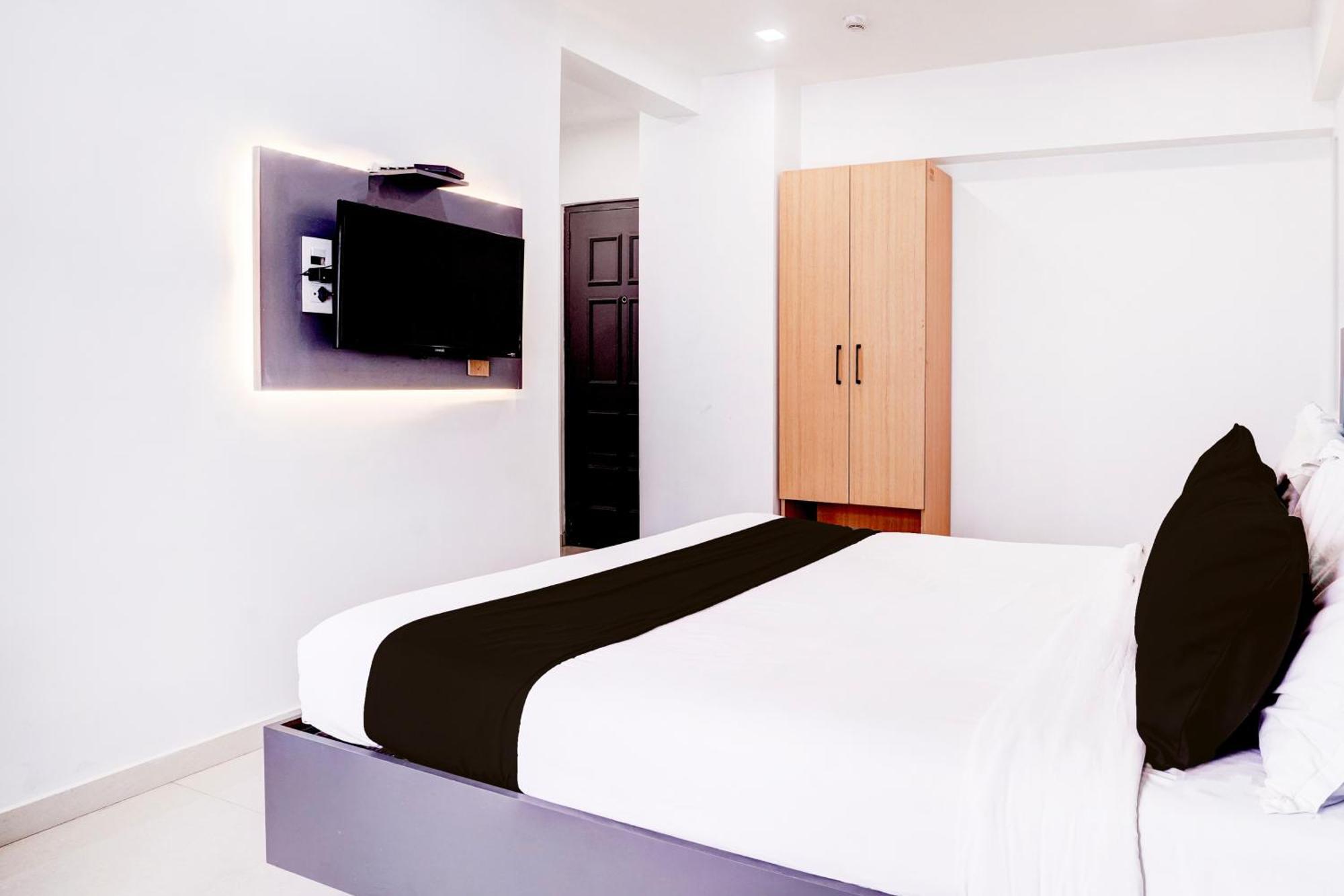Townhouse Oak Kopar Khairane Navi Mumbai Formerly Ivy Hotel 外观 照片