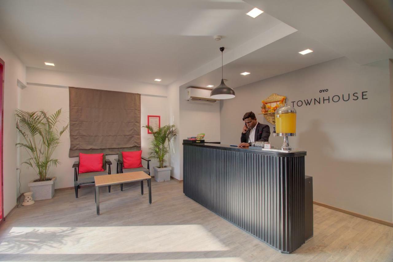 Townhouse Oak Kopar Khairane Navi Mumbai Formerly Ivy Hotel 外观 照片